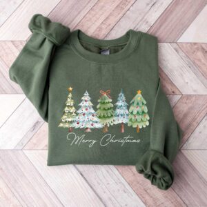 vintage christmas sweatshirt with merry bright trees design for women holiday winter shirt for festive celebrations and comfort yfmdd