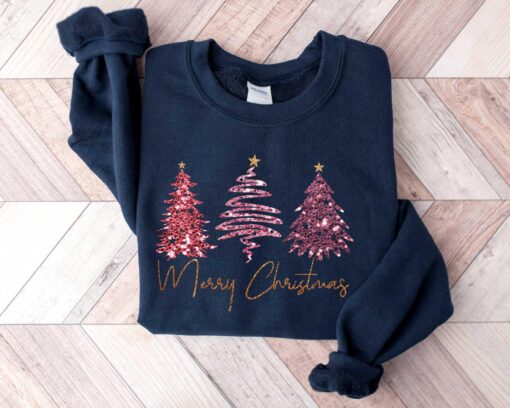 vintage christmas sweatshirt with merry christmas trees design for holiday celebrations and winter wear 3v8kw