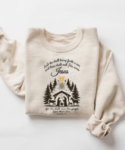 vintage christmas sweatshirt with nativity scene design featuring jesus for religious celebrations and holiday gatherings hktzm scaled