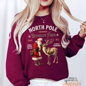 vintage christmas sweatshirt with north pole reindeer design retro style long sleeve shirt for holiday celebrations gazxz