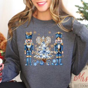 vintage christmas sweatshirt with nutcracker design and faux sequin detail for women holiday crewneck wear 4wslx