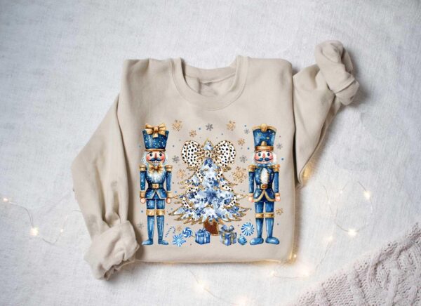 vintage christmas sweatshirt with nutcracker design and faux sequin detail for women holiday crewneck wear pfnua