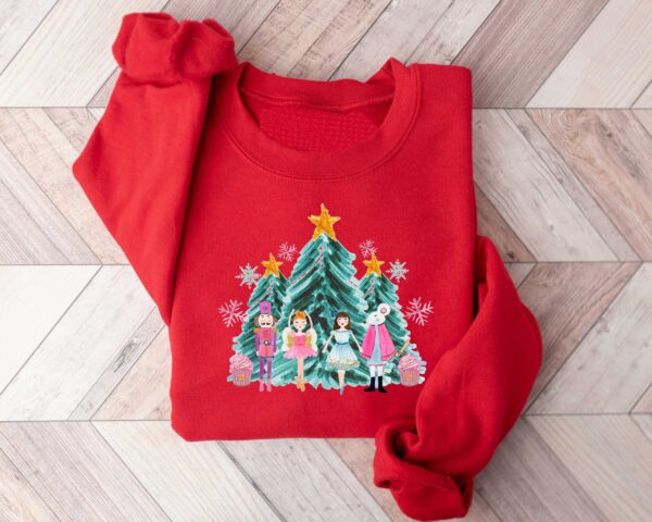 vintage christmas sweatshirt with nutcracker design for holiday celebrations and festive outfits qx17i scaled