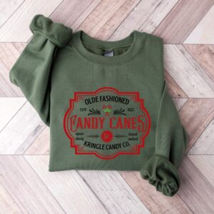 vintage christmas sweatshirt with olde fashioned candy canes design for women retro style xmas shirt hax2n