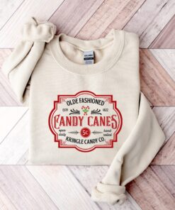 vintage christmas sweatshirt with olde fashioned candy canes design for women retro style xmas shirt xf1ed