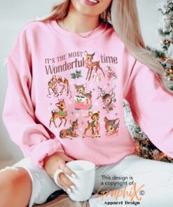 vintage christmas sweatshirt with reindeer design retro rudolph shirt for holiday celebrations comfortable and stylish apparel b4oar