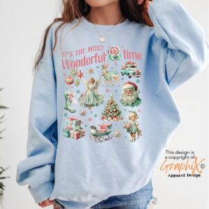 vintage christmas sweatshirt with retro pink design and fun doodle print for winter wear czlyi