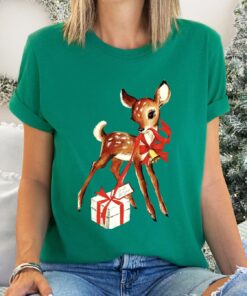 vintage christmas sweatshirt with retro reindeer design for women funny holiday apparel for seasonal celebrations 8wv8o