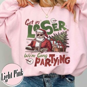 vintage christmas sweatshirt with retro santa design for funny holiday parties and gatherings uzxwt