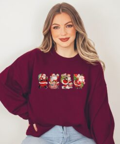 vintage christmas sweatshirt with retro santa design for women comfortable and stylish holiday apparel 9kb50