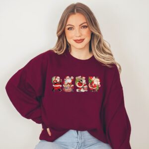 vintage christmas sweatshirt with retro santa design for women comfortable and stylish holiday apparel 9kb50