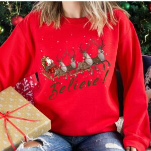 vintage christmas sweatshirt with santa sleigh design retro style long sleeve tee for holiday parties and festive gatherings m5ufh