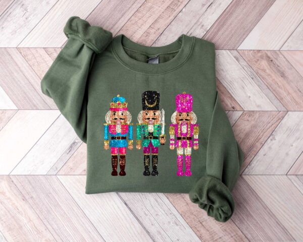 vintage christmas sweatshirt with sequin nutcracker design for family gatherings and holiday celebrations mc6s4 scaled