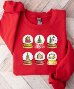 vintage christmas sweatshirt with snowglobe design for women comfortable crewneck style for holiday celebrations and festive outfits 9hdfz scaled