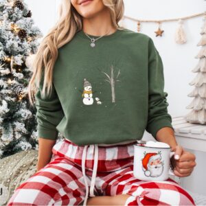 vintage christmas sweatshirt with snowman design for women comfortable crewneck style for holiday celebrations and festive outfits ocfqo scaled