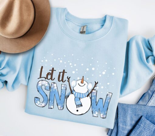 vintage christmas sweatshirt with snowman design let it snow crewneck funny holiday shirt for women veih6 scaled