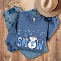 vintage christmas sweatshirt with snowman design let it snow crewneck funny holiday shirt for women zolhh scaled