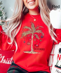 vintage christmas sweatshirt with tropical palm tree design for beach vacation and family gatherings mele kalikimaka theme bzgfz