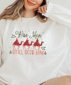 vintage christmas sweatshirt with wise men still seek him design jesus is the reason for the season religious apparel 89hph scaled