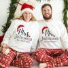vintage christmas sweatshirts for couples matching design mr and mrs newlywed style comfortable holiday apparel ewnip