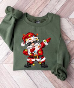 vintage christmas sweatshirts for women santa retro pink crewneck matching family sweaters for holiday parties rz7hr scaled