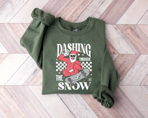 vintage christmas t shirt dashing through the snow santa design for holiday fun and family gatherings j0qmu scaled