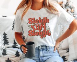 Vintage Christmas T Shirt - Sleigh Girl Sleigh Design - Funny Retro Holiday Tee for Women