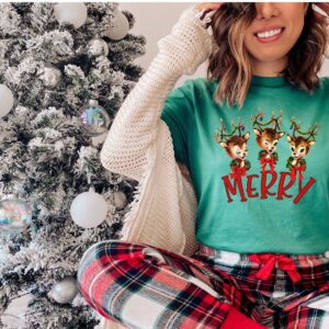 vintage christmas t shirt featuring retro reindeer design for holiday parties and gatherings lsjhq