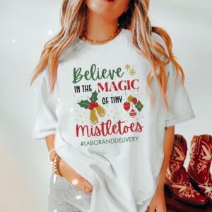 vintage christmas t shirt for labor and delivery nurses nicu nurse holiday tee with tiny mistletoes design szysy