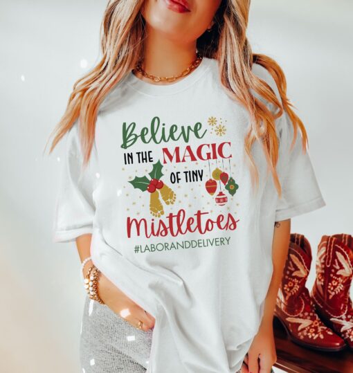 vintage christmas t shirt for labor and delivery nurses nicu nurse holiday tee with tiny mistletoes design szysy