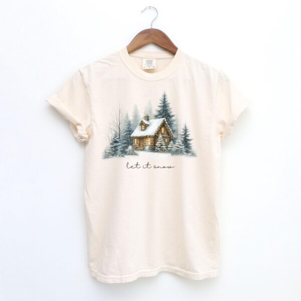 vintage christmas t shirt for winter cabin adventures featuring let it snow design and pine tree loungewear comfort c51sb scaled