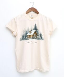 vintage christmas t shirt for winter cabin adventures featuring let it snow design and pine tree loungewear comfort c51sb scaled