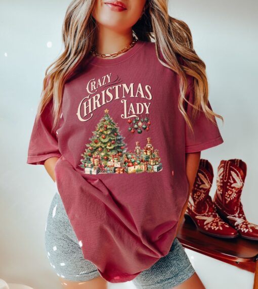 vintage christmas t shirt for women funny retro design featuring crazy christmas lady theme ffqrc