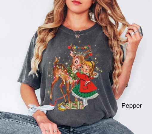 vintage christmas t shirt for women 1950s reindeer design retro oversized tee for holiday parties