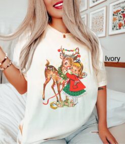 vintage christmas t shirt for women 1950s reindeer design retro oversized tee for holiday parties ksjhd