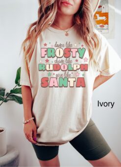 Vintage Christmas T Shirt for Women and Men  Retro Dance Like Frosty Tee  Comfortable Colors Family Matching Holiday Apparel