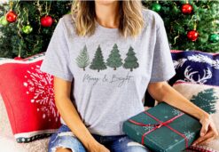 vintage christmas t shirt for women featuring retro christmas tree design ideal for holiday gatherings and winter celebrations ndnco