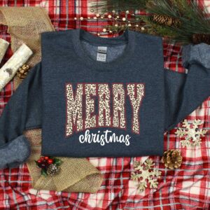 vintage christmas t shirt for women with leopard pattern merry and bright design in comfortable fabric by0am scaled