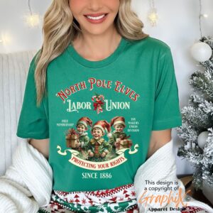 vintage christmas t shirt funny elf design retro style north pole theme comfortable fit for holiday celebrations ad9m3