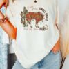 vintage christmas t shirt giddy up jingle horse graphic tee retro western design comfort colors for holiday celebrations vmpfa