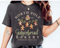 Vintage Christmas T Shirt Gingerbread Bakery Design Comfort Colors Retro Style Trendy Tee for Women