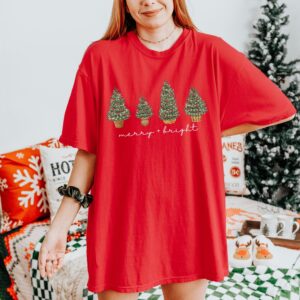 vintage christmas t shirt green tree design winter apparel funny holiday tee for men and women 6oc11