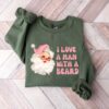 vintage christmas t shirt i love a man with a beard funny santa design pink sweatshirt for women holiday apparel ywywq scaled