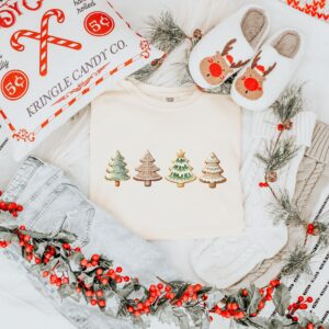 vintage christmas t shirt merry and bright design with holiday theme for bakers winter sweatshirt and cookie lovers 0z8dt