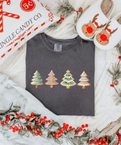 vintage christmas t shirt merry and bright design with holiday theme for bakers winter sweatshirt and cookie lovers 9rxzl scaled