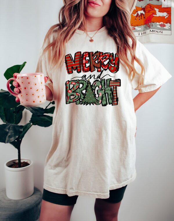 vintage christmas t shirt merry and bright retro tee with vintage christmas tree design for family holiday celebrations msbfb scaled