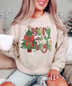 vintage christmas t shirt merry and bright trees design womens holiday tee for winter celebrations and festive outfits em1c9