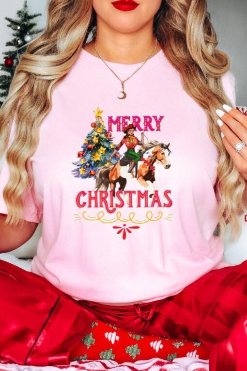 vintage christmas t shirt merry christmas cowgirl graphic tee retro western design for cowboy christmas celebrations yhp2t