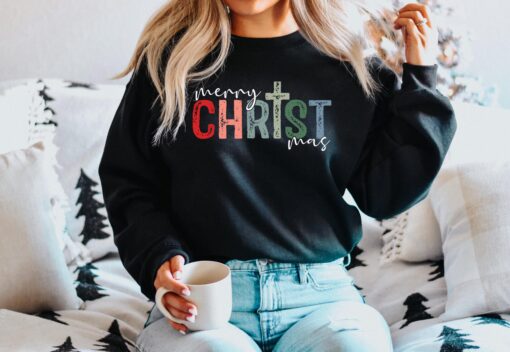 vintage christmas t shirt o come let us adore him tee for women religious faith design holiday apparel c09gy scaled