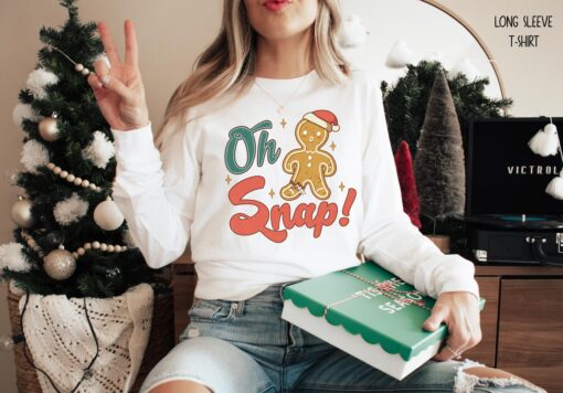 vintage christmas t shirt oh snap gingerbread design funny sweatshirt for women and men perfect for holiday celebrations anhtw scaled